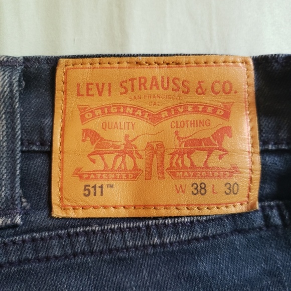 Levi's Blue Jeans - Picture 3 of 3